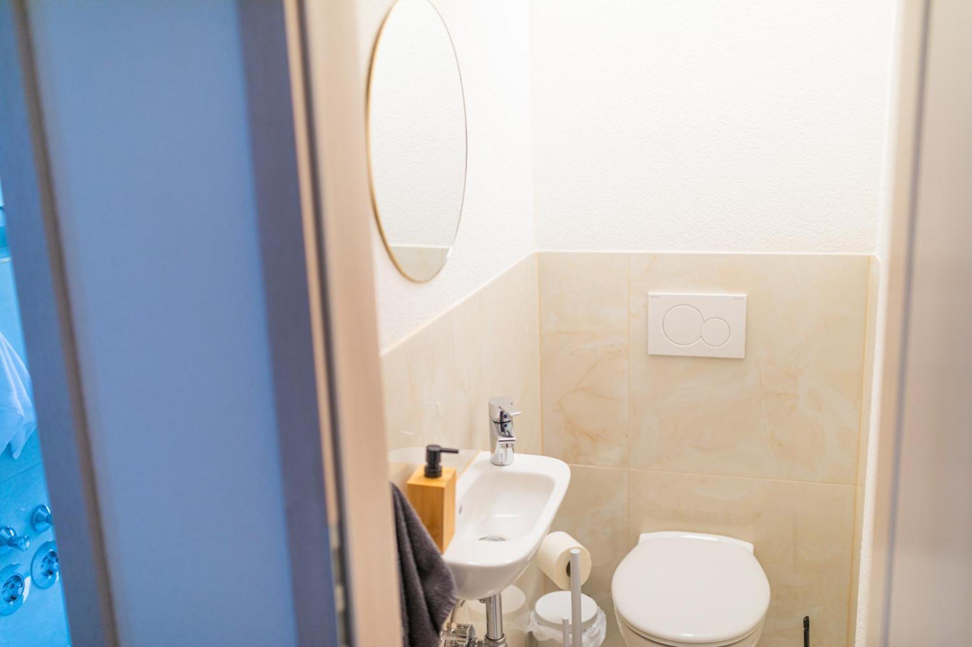 Apartamento Auszeit In Radolfzell Radolfzell am Bodensee Exterior foto